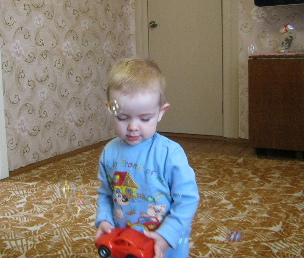 Полине 1 год и 5 месяцев