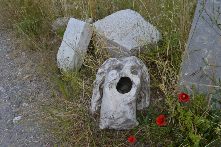 Кос. Замок ионитов.