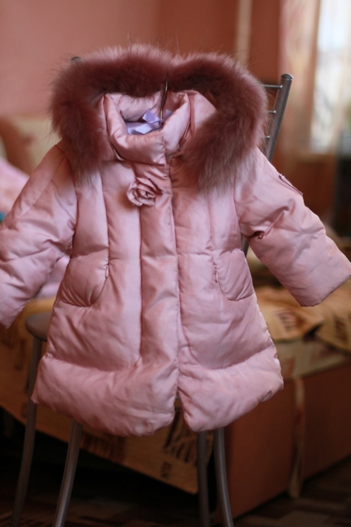 Продам шикарный итальянский комплект для вашей принцессы фирмы Baby A