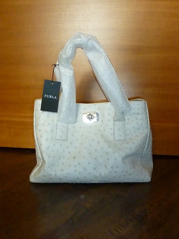 Сумки и ремни из Италии в наличии в Москве- Furla, Patrizia pepe и пр.