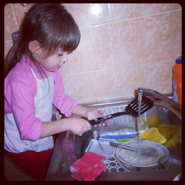 Вот и помощница подросла