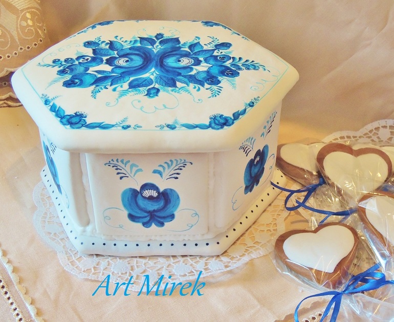Пряничная шкатулка