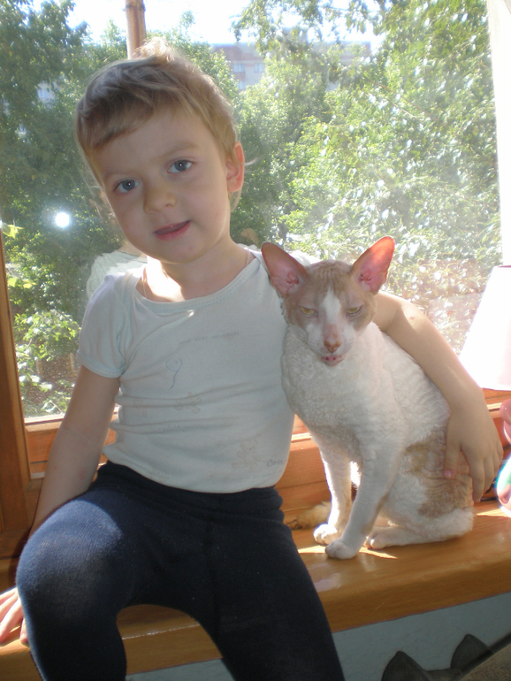 Котейка Фентос : ) Феня
