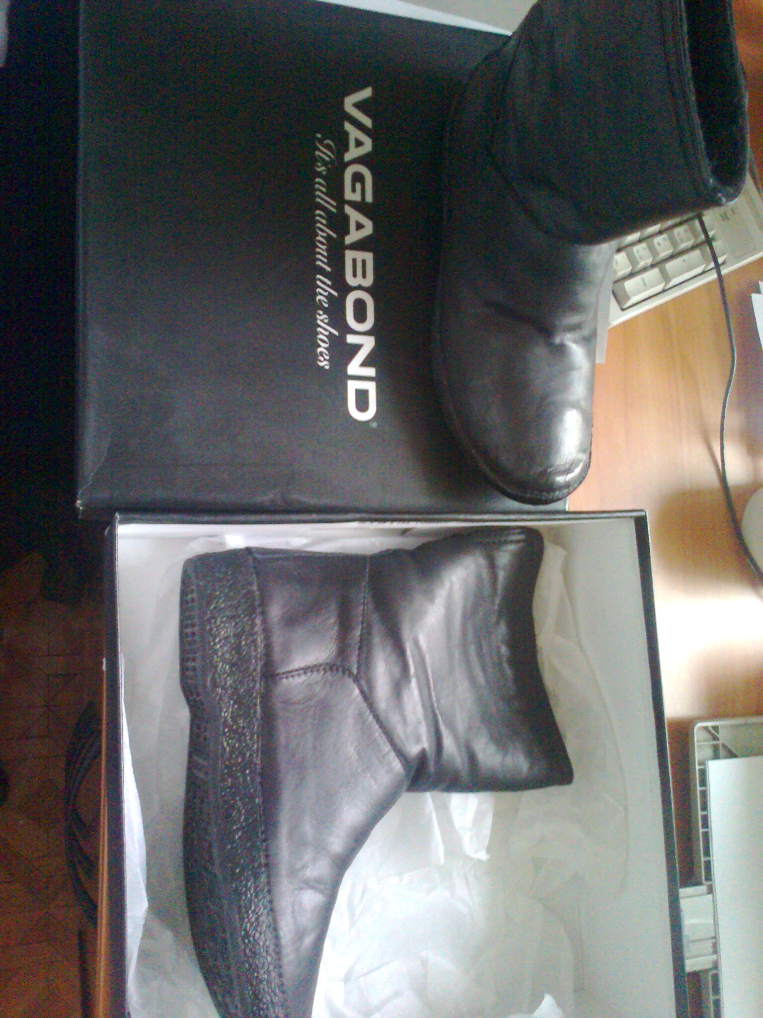 Vagabond, 38 р, 24,5