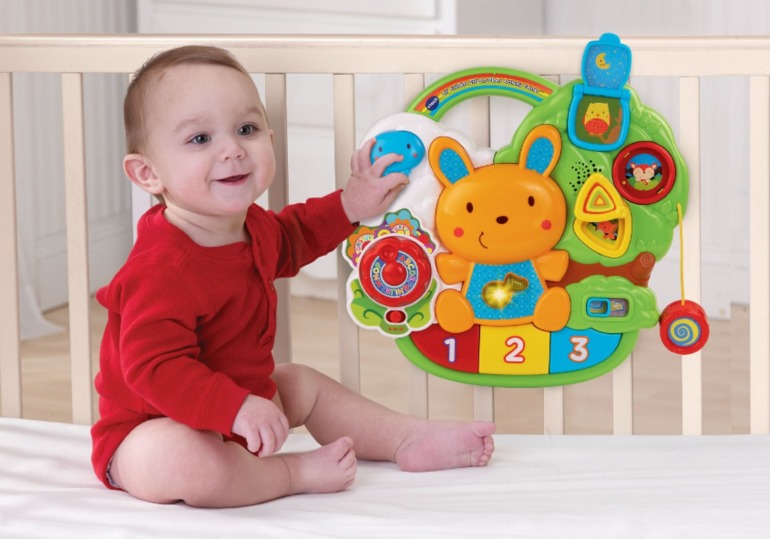 Музыкальный мобиль+ планшет 2 в 1 в детскую кроватку в наличии .VTECH