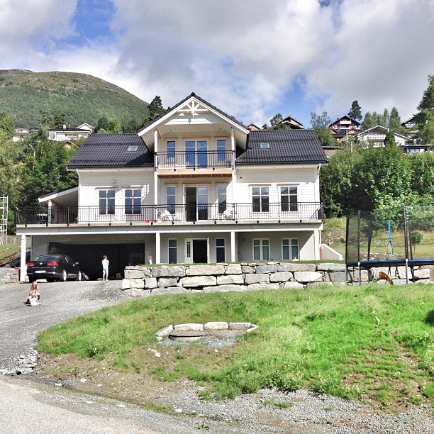 Сканди (@sivasverden)