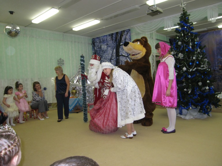 Ну и наш утренник 27.12.2013