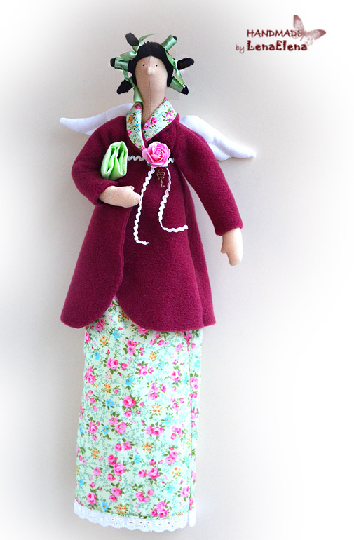 Три девицы...