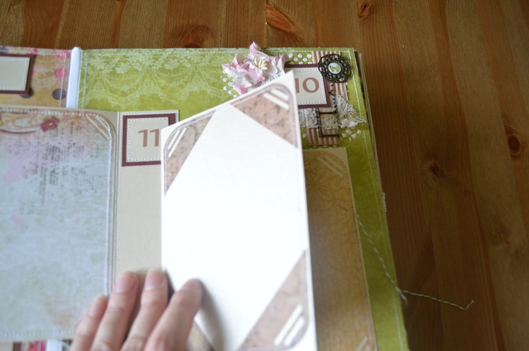 Альбом первого годика для Вареньки