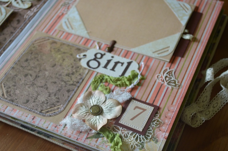 Альбом первого годика для Вареньки