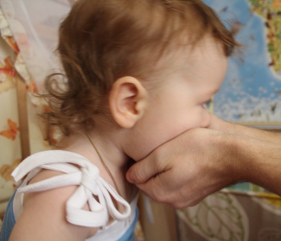 М. Шичида. "Тучи, дождик" (1,8)