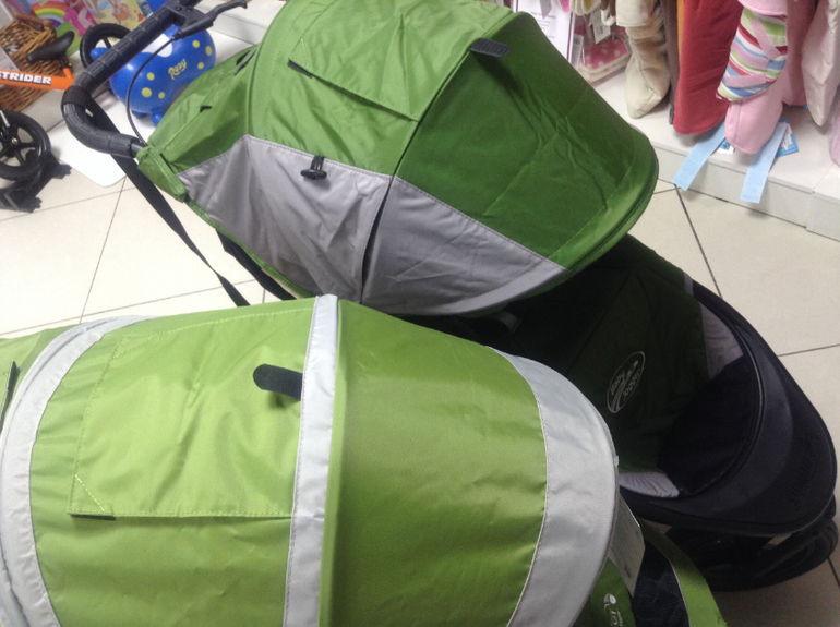 Я в ужасе, сама себя обманываю((((  снова новая коляска!! И вывод про аппа лайт.