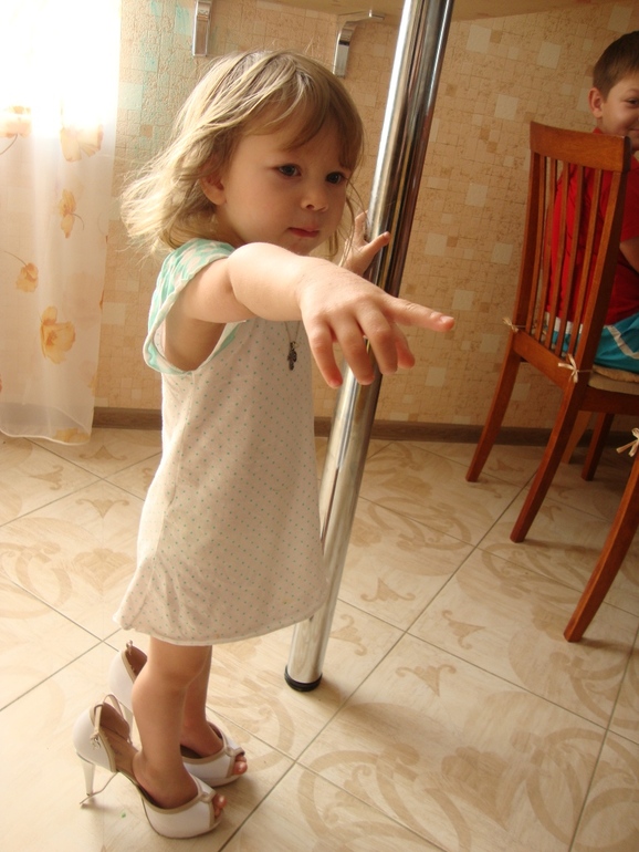 Ну вот откуда? Наверное все таки историческая память есть!