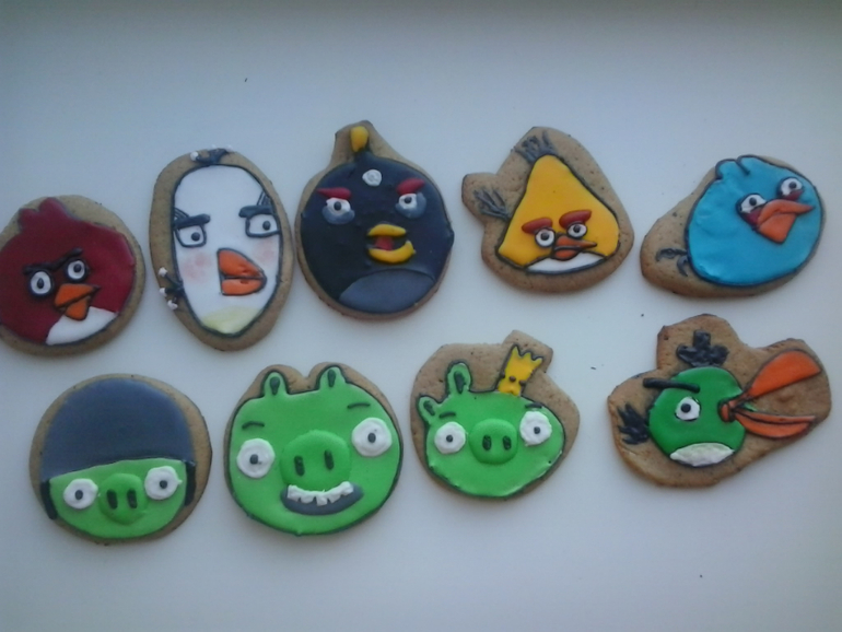 Покретикуйте пряники, пожалуйста.  Много фото. Ловлю тапки))))