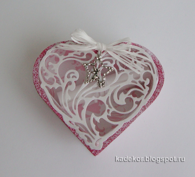 Конфетный букет в форме сердца