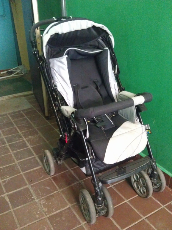 Коляска прогулочная Capella