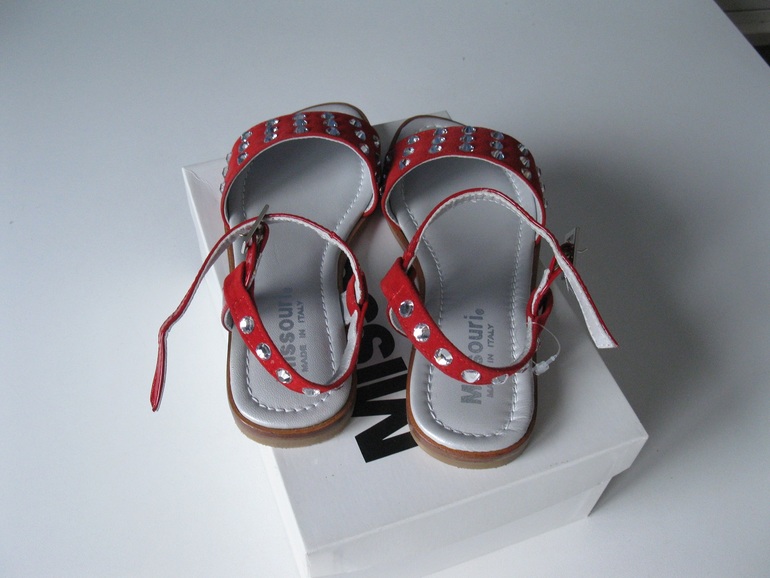 Наша обувь на лето))) Только босоножки)))