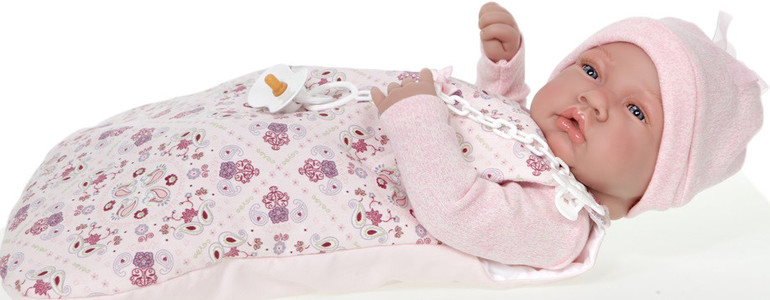 Какую лучше куклу-младенца  купить девочке от 4х лет?