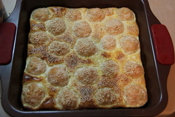 Куриные фрикадельки в омлете