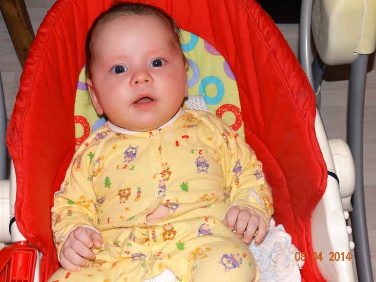 Дождалась! Первые улыбки друг другу!!!