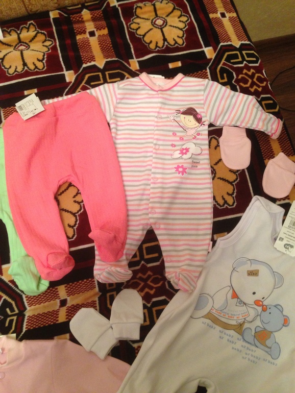 Немножко приданного для нашей бусинки!:)