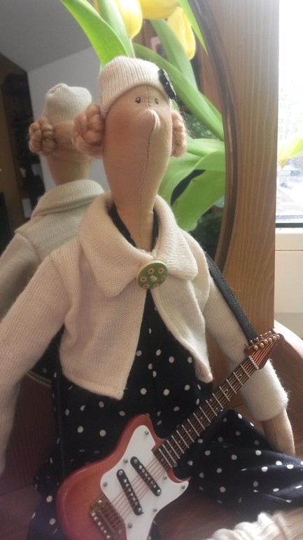 Музыкантша)