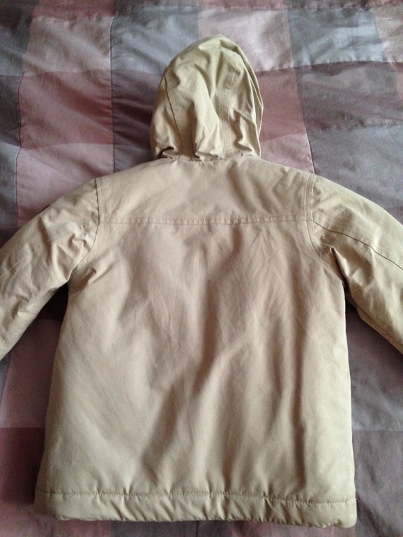 Куртка Burberry 2Y 92см 4000руб.
