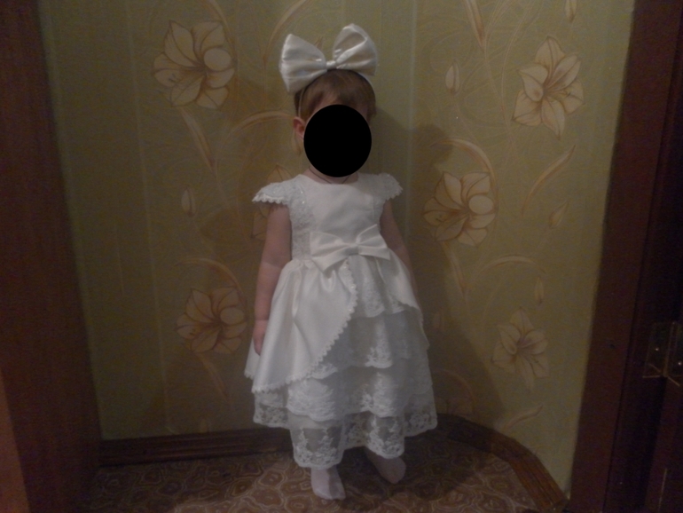 Платье для принцессы маркировка (1-2 года) в идеале.