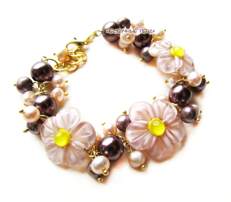 "Весенний вечер" браслет с авторскими бусинами лэмпворк