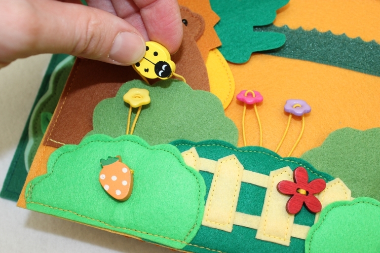 Развивающая книжка.