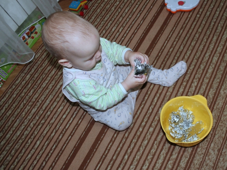 Игралки-самоделки наши.