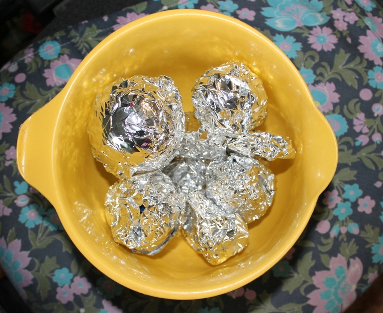 Игралки-самоделки наши.