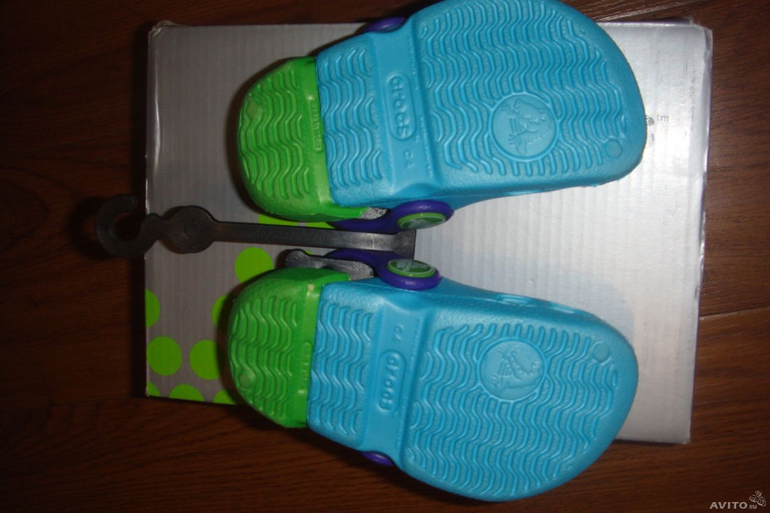 Шлепки Crocs 20-21, новые