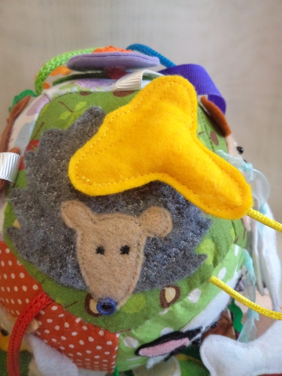 Развивающий мячик "Кто что ест"