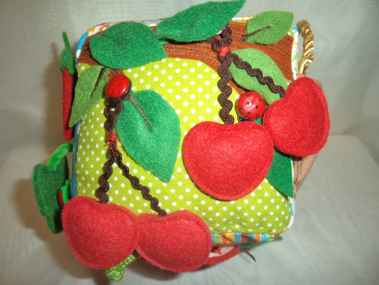 Развивающий кубик