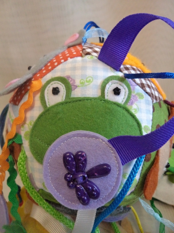 Развивающий мячик "Кто что ест"