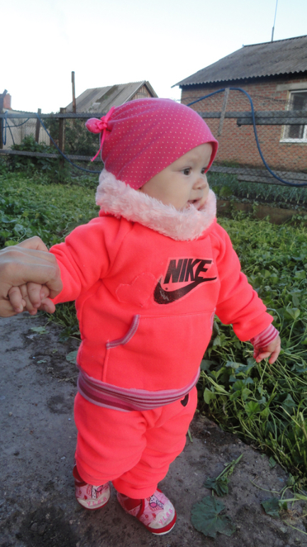 продолжаю вытворять))))хвастаюсь тем что нашила)))