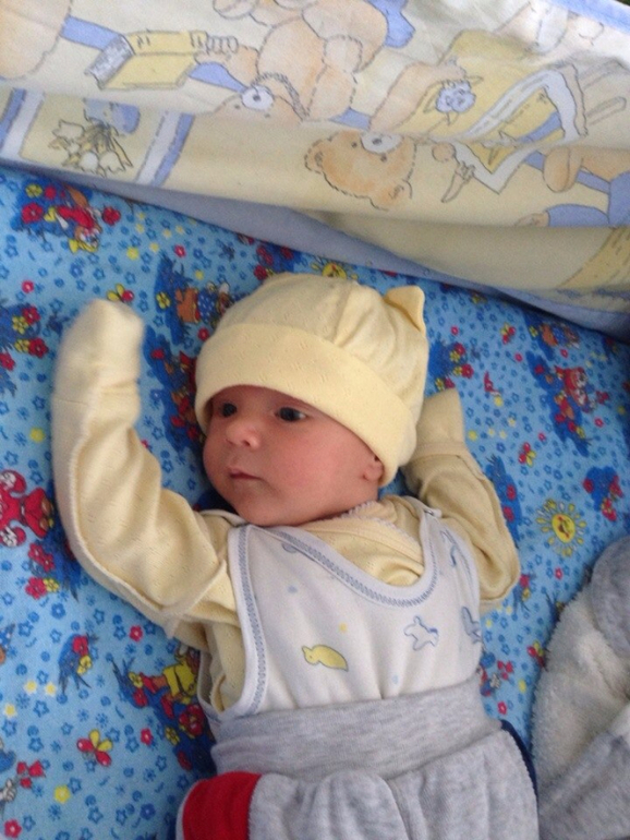 Мы к вам знакомится)))