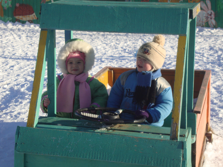 Немного нас :)