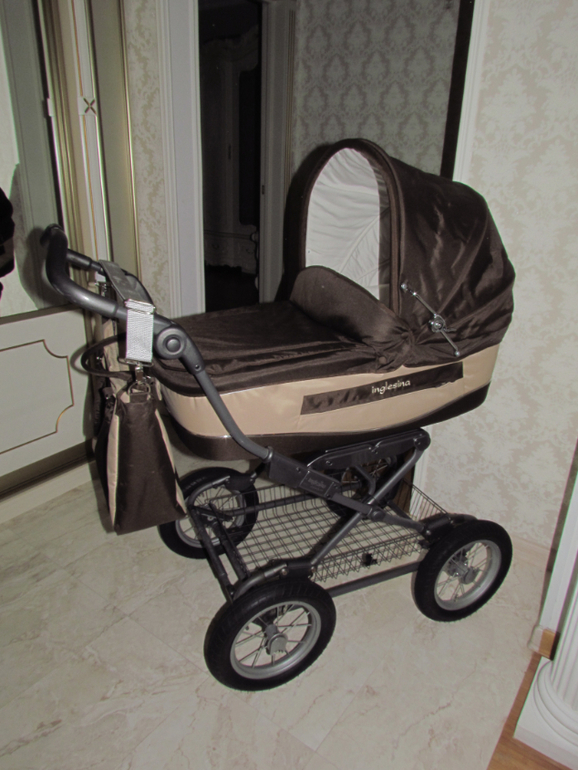 Продам коляску-люльку Inglesina Vittoria на шасси Ergo bike