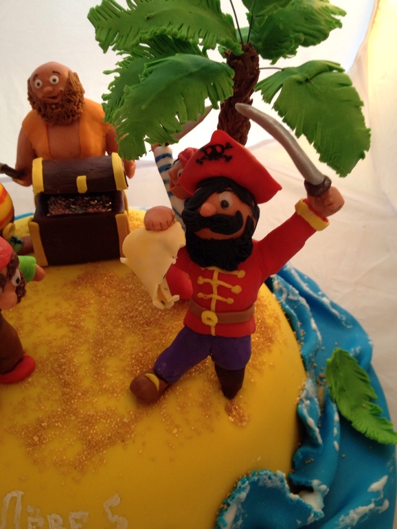 Торт с пиратами