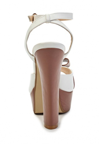 Продам новые босоножки!!!