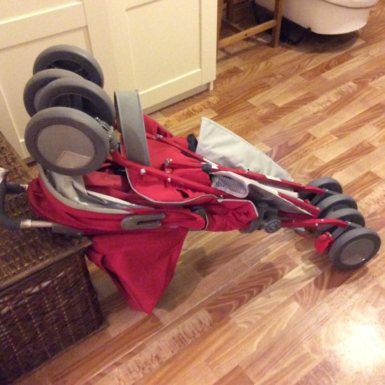 ПРОДАМ Maclaren techno xt 2014