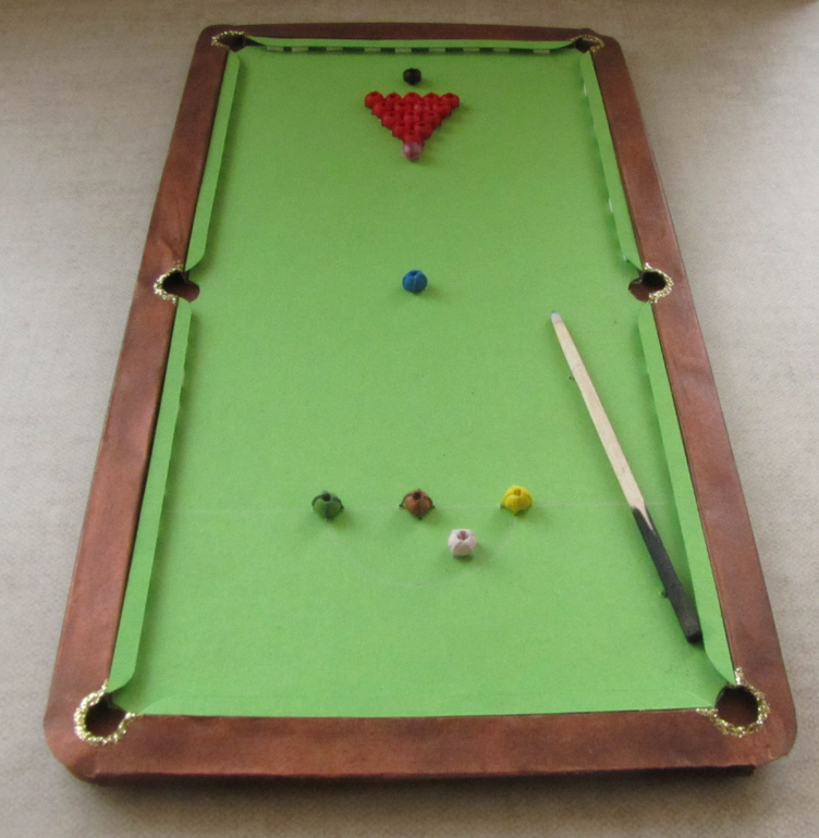 Макет 3D бильярдного стола для мужского фотоальбома