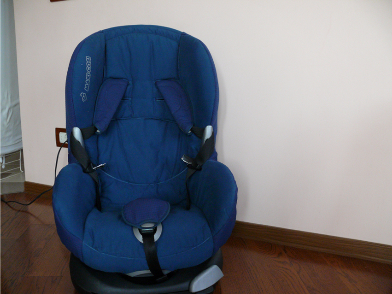 Автокресло Maxi-Cosi Priori XP