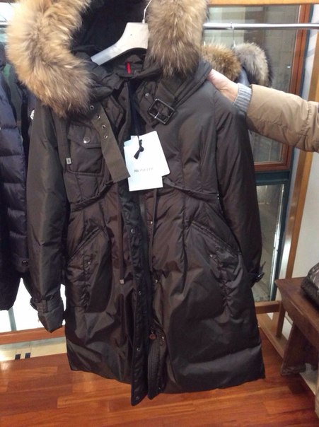 Moncler со скидками на заказ!Женское))