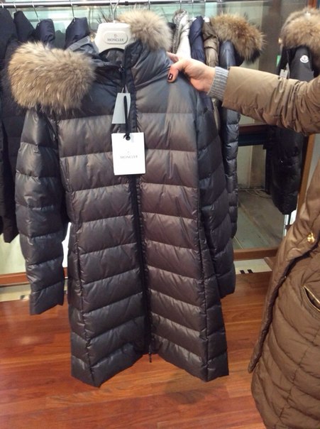 Moncler со скидками на заказ!Женское))