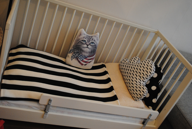 Детский мини-уголок в однушке