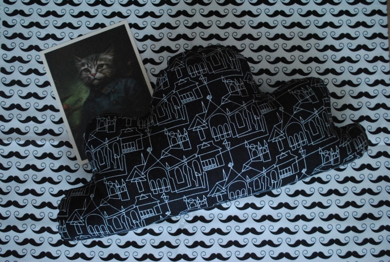 Декоративные подушки Облака