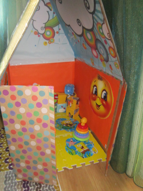 Домик из картона